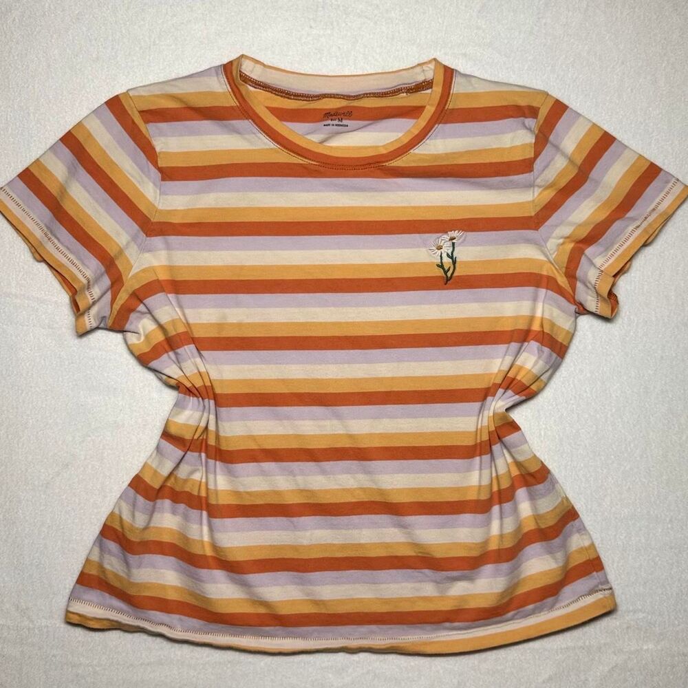 madewell earth tone striped cropped tee with flower pocker size medium